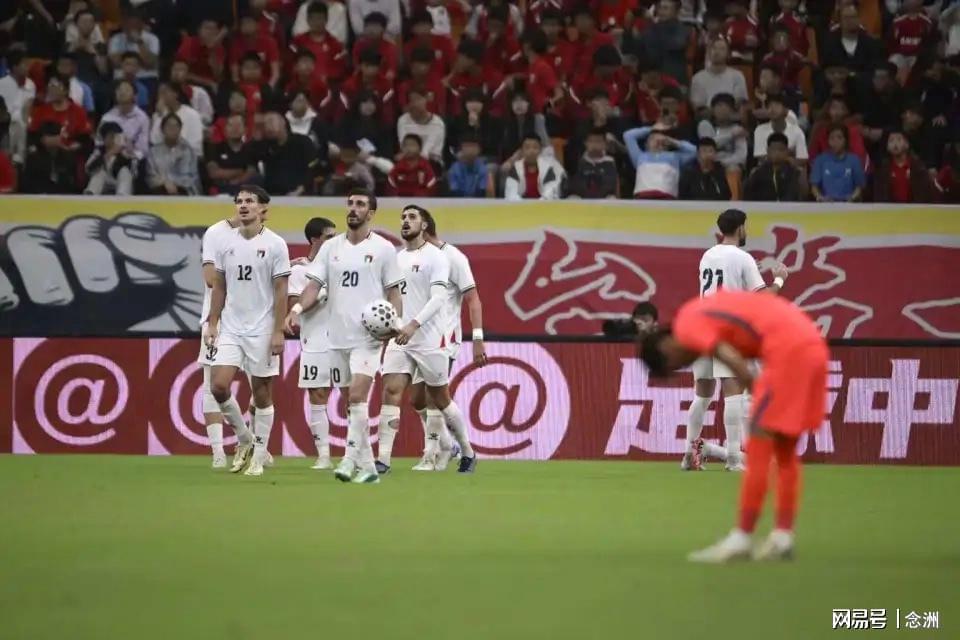 国足给中国球迷添堵！大年初一输越南国庆节0-5 足协13年未道歉